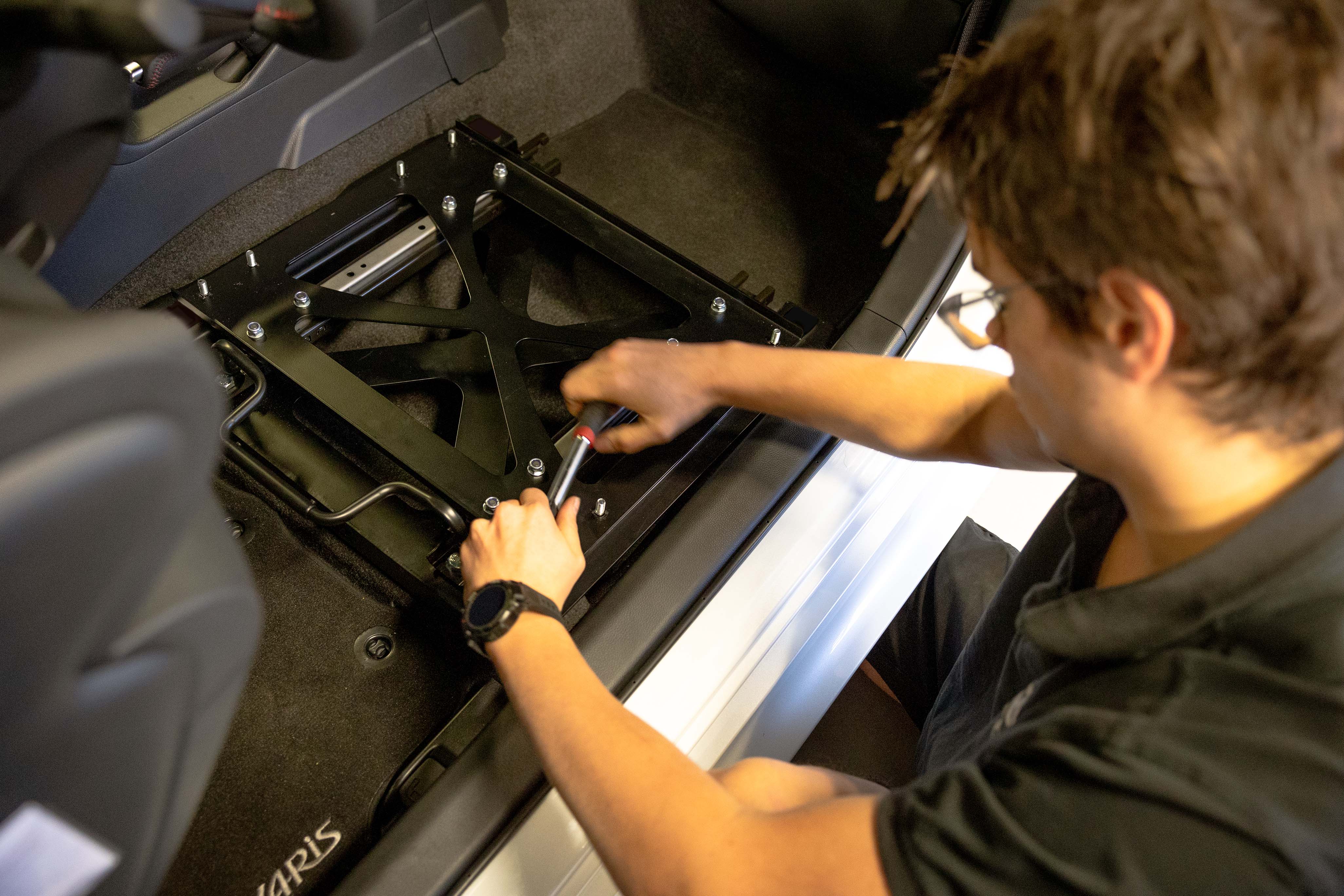 Toyota Yaris GR Stoelverlaging / Seat lowering