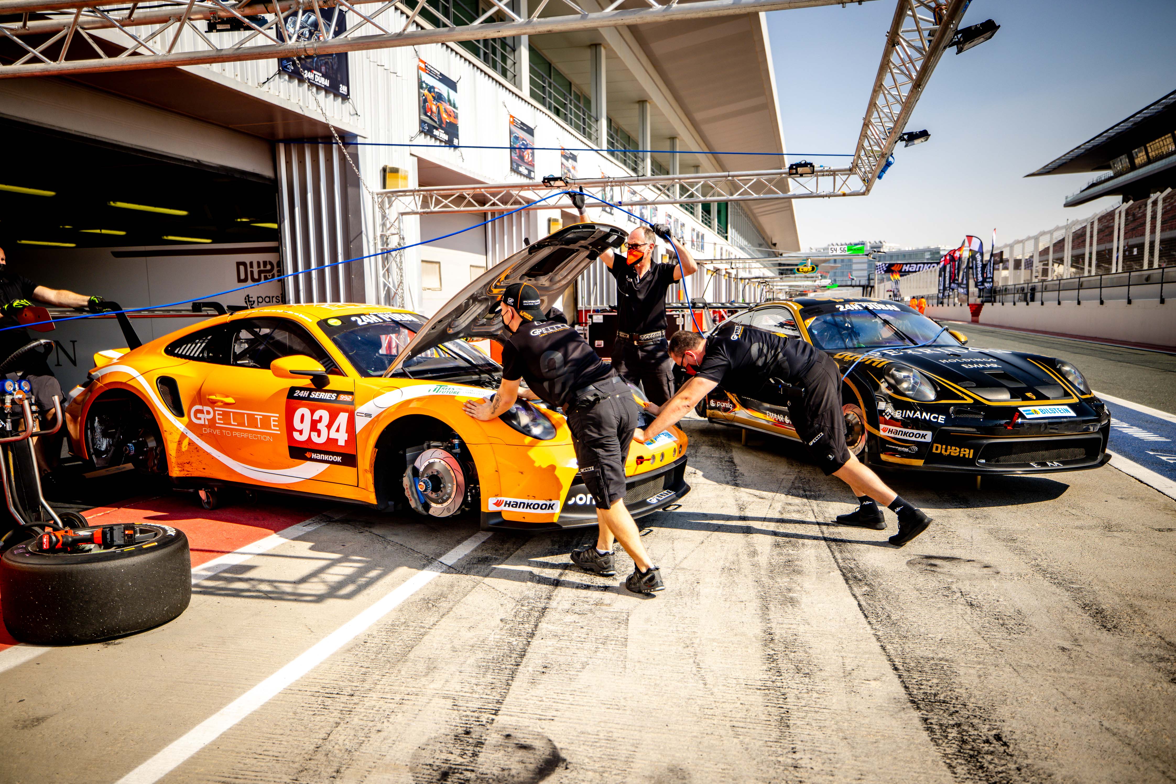 24H Dubai Team GP Elite